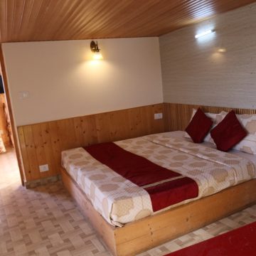 1_applehouseshimla34